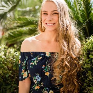 Meet your Posher, Andrea